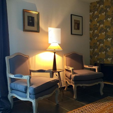 La Catiniere Bed & Breakfast Arnage Exterior photo